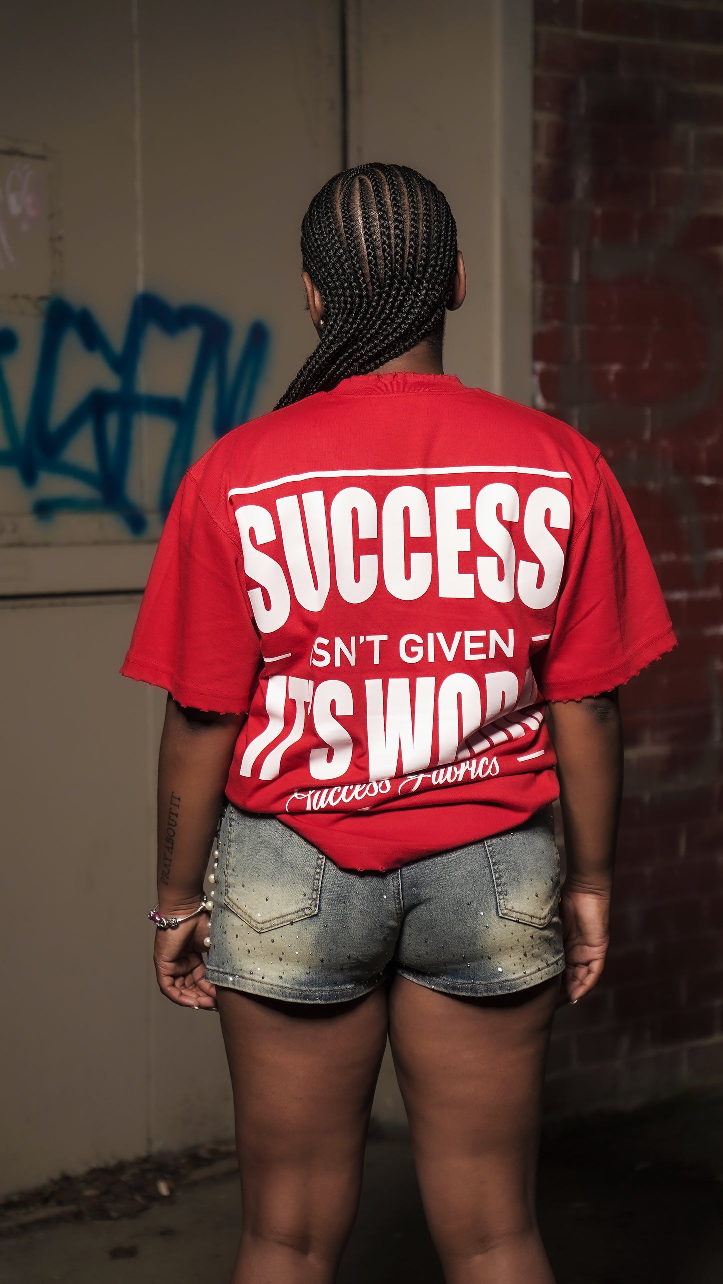 SF STREETWEAR TEE