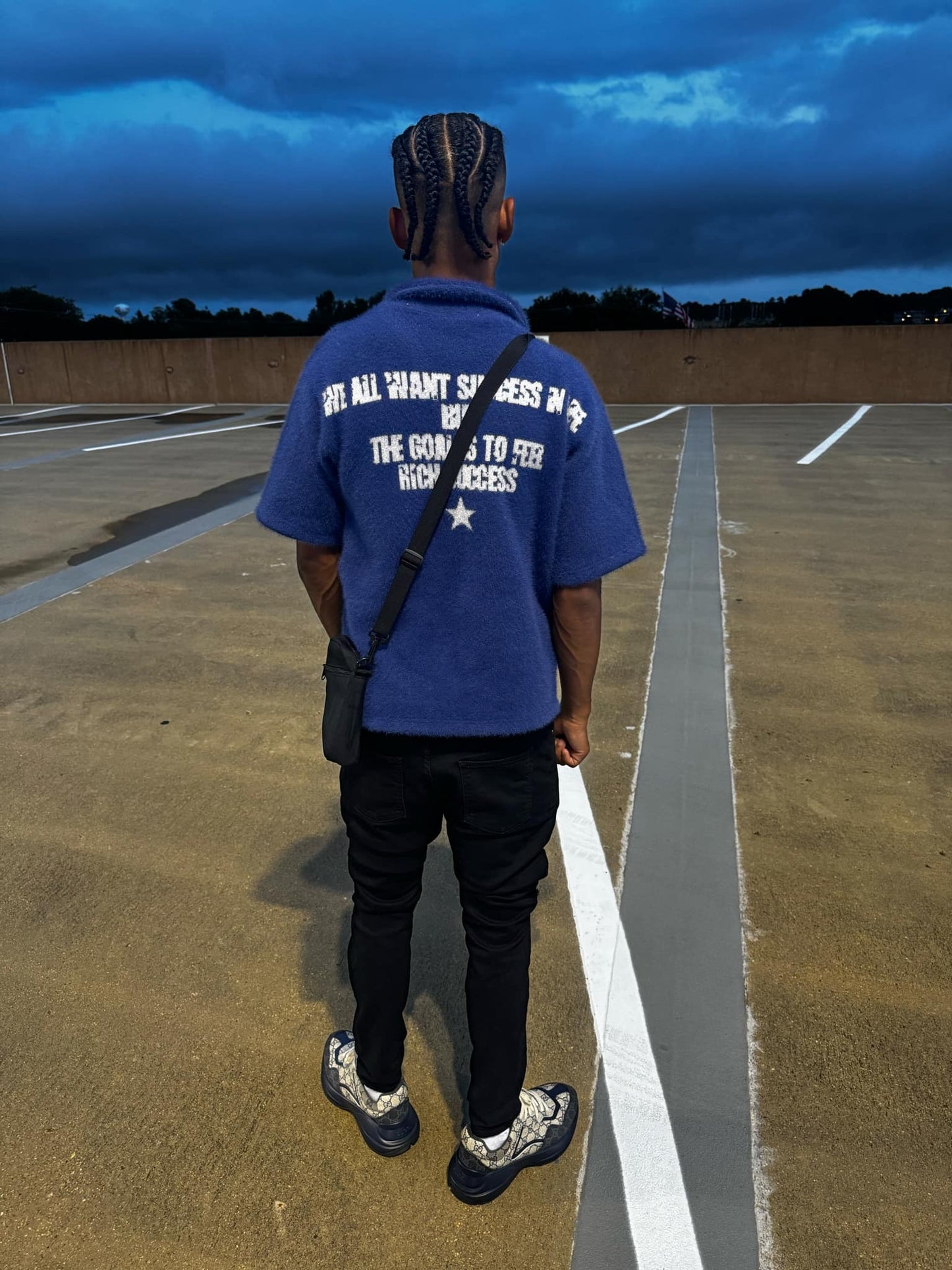 BLUE MOHAIR ZIP-UP